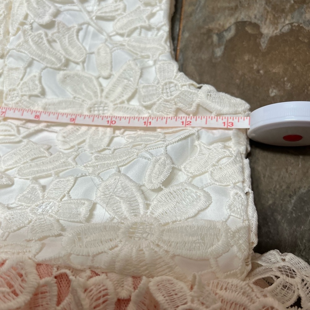 Camilla size 7-8 like new - Picture 7 of 11